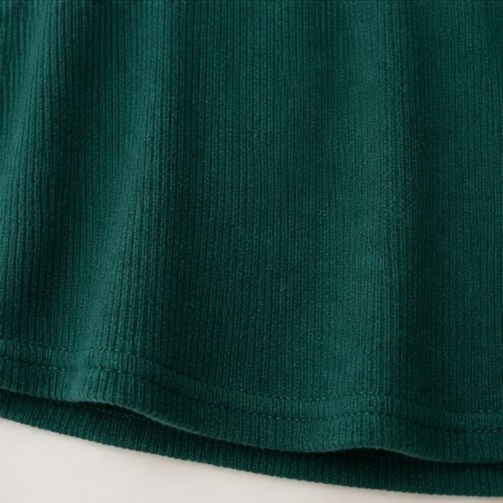 Emerald Button Blouse - Picture 6 of 6